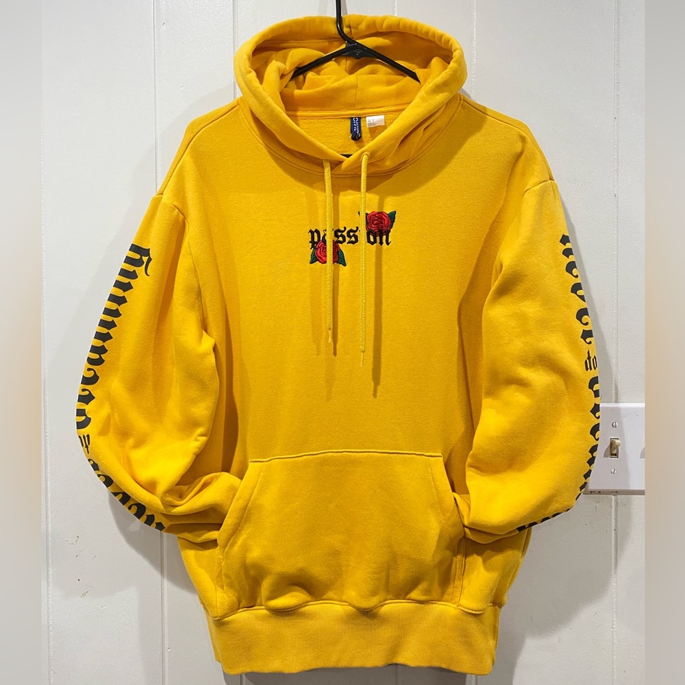 Men’s Passion Rose Logo Casual Hoodie | NEVER STOP DREAMING